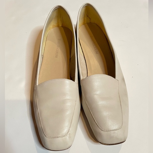 Enzo Angiolini Shoes - Enzo Angiolini Leather Flats Women’s Size 9 White